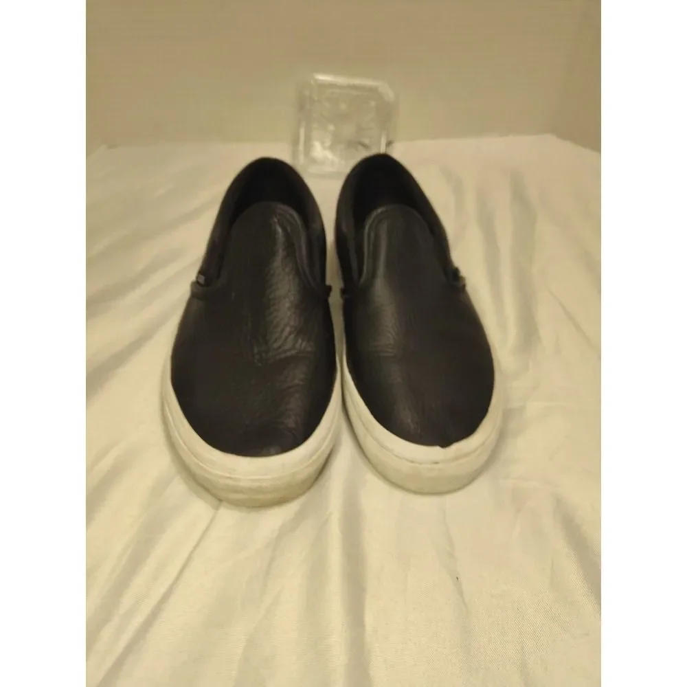 VANS Black Slip On US Kids Size 4- Skateboard Sneakers Off The Wall